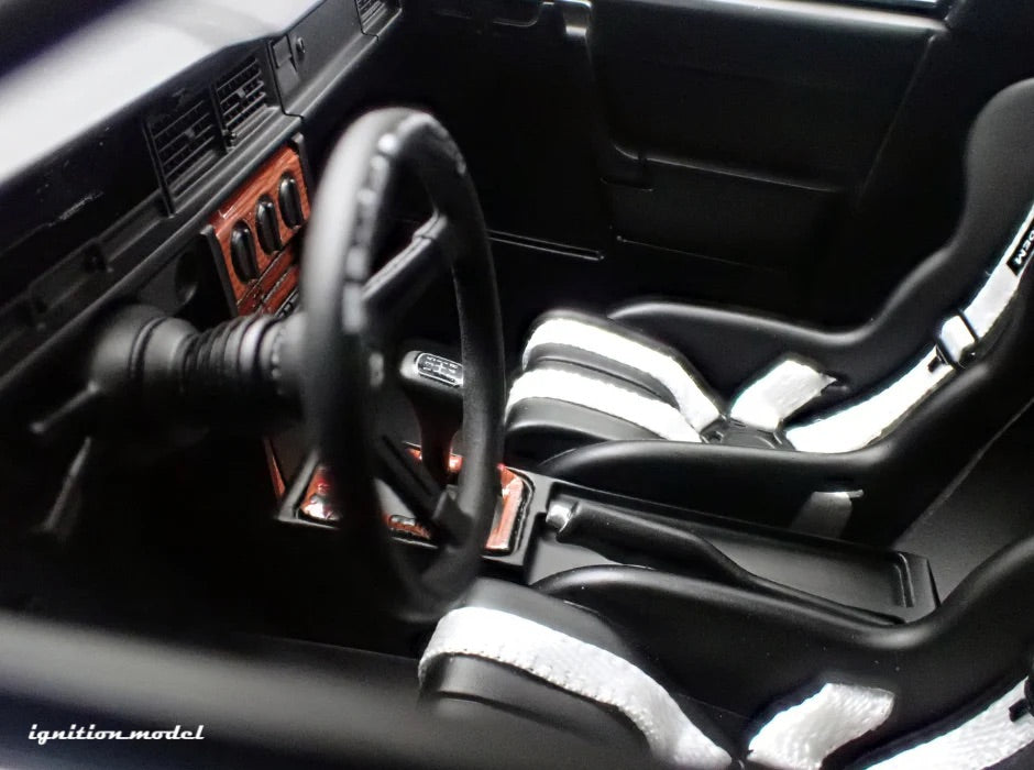 Ignition-Model Mercedes 190E Pandem Silver 1:18