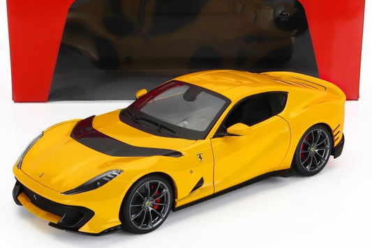 Bburago 2021 Ferrari 812 Competizione Giallo Modena (Yellow) 1:18