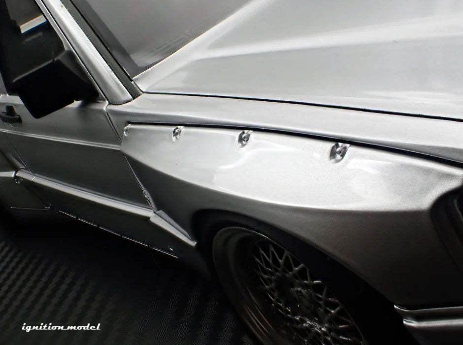 Ignition-Model Mercedes 190E Pandem Silver 1:18