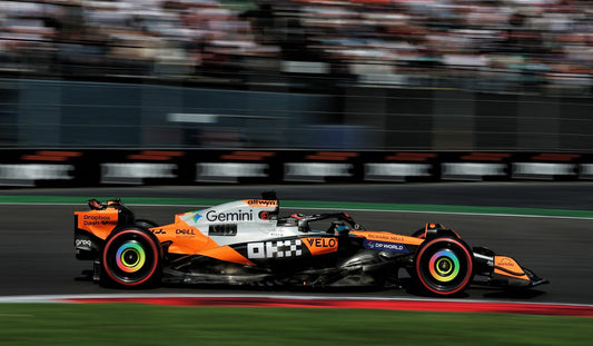 Minichamps Mclaren F1 Team MCL39 Orange O. Piastri Mexico GP 2025 1:18