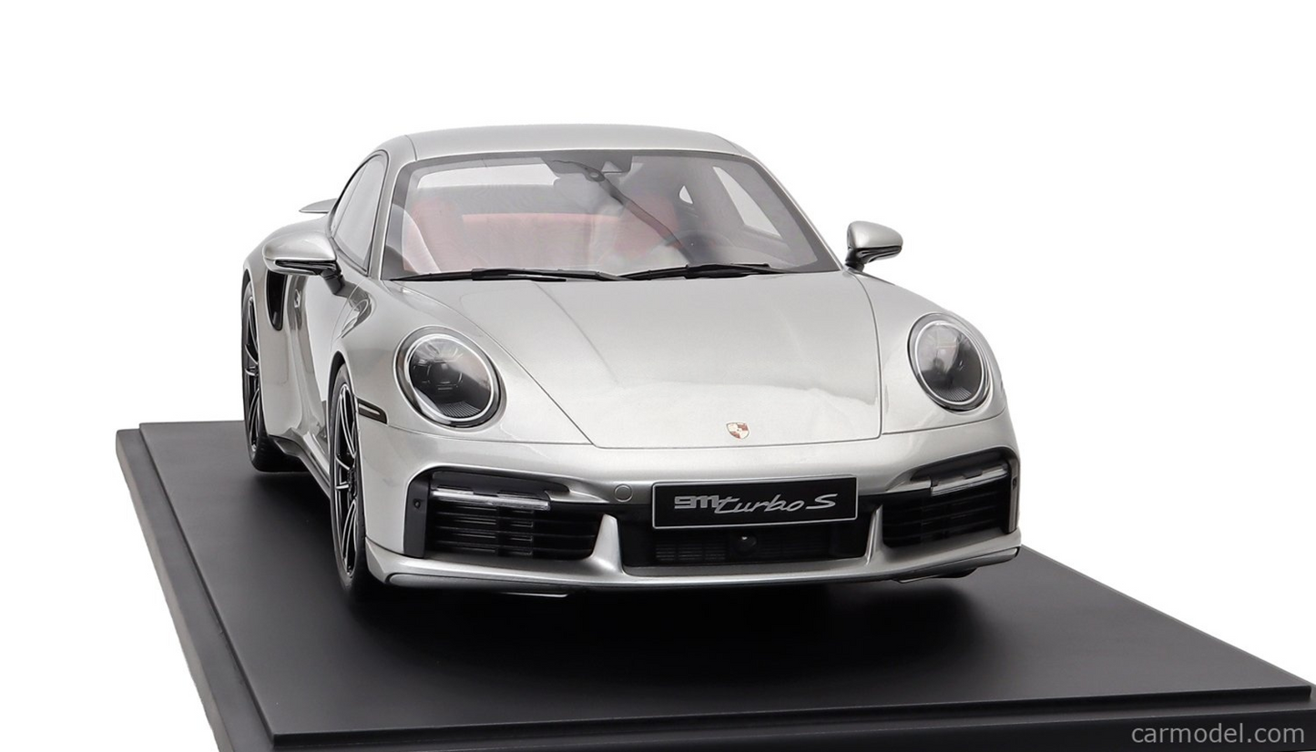 GT Spirit 2020 Porsche 911 992 Turbo S GT Silver 1:8