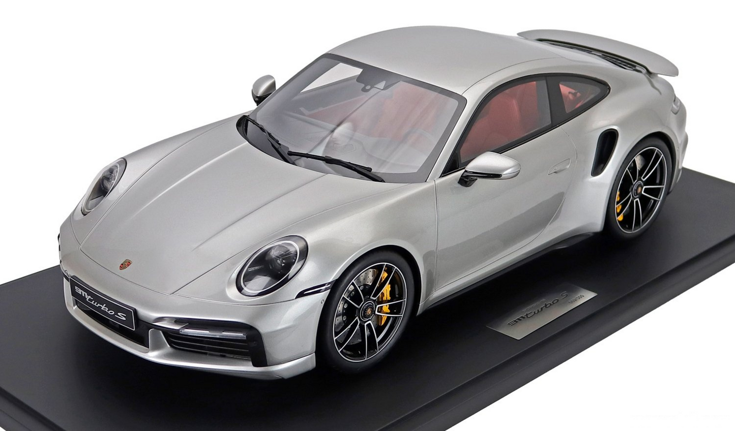 GT Spirit 2020 Porsche 911 992 Turbo S GT Silver 1:8