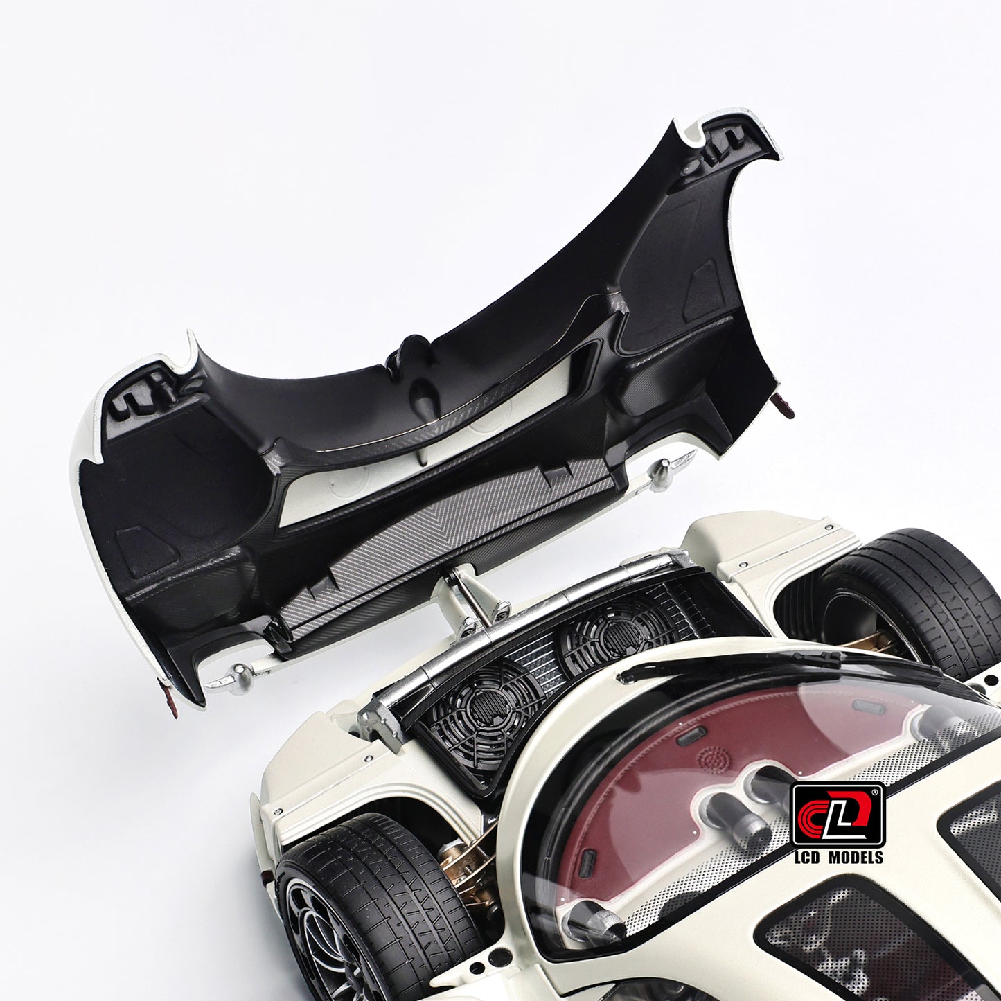 LCD Pagani Utopia Matte Pearl White 1:18