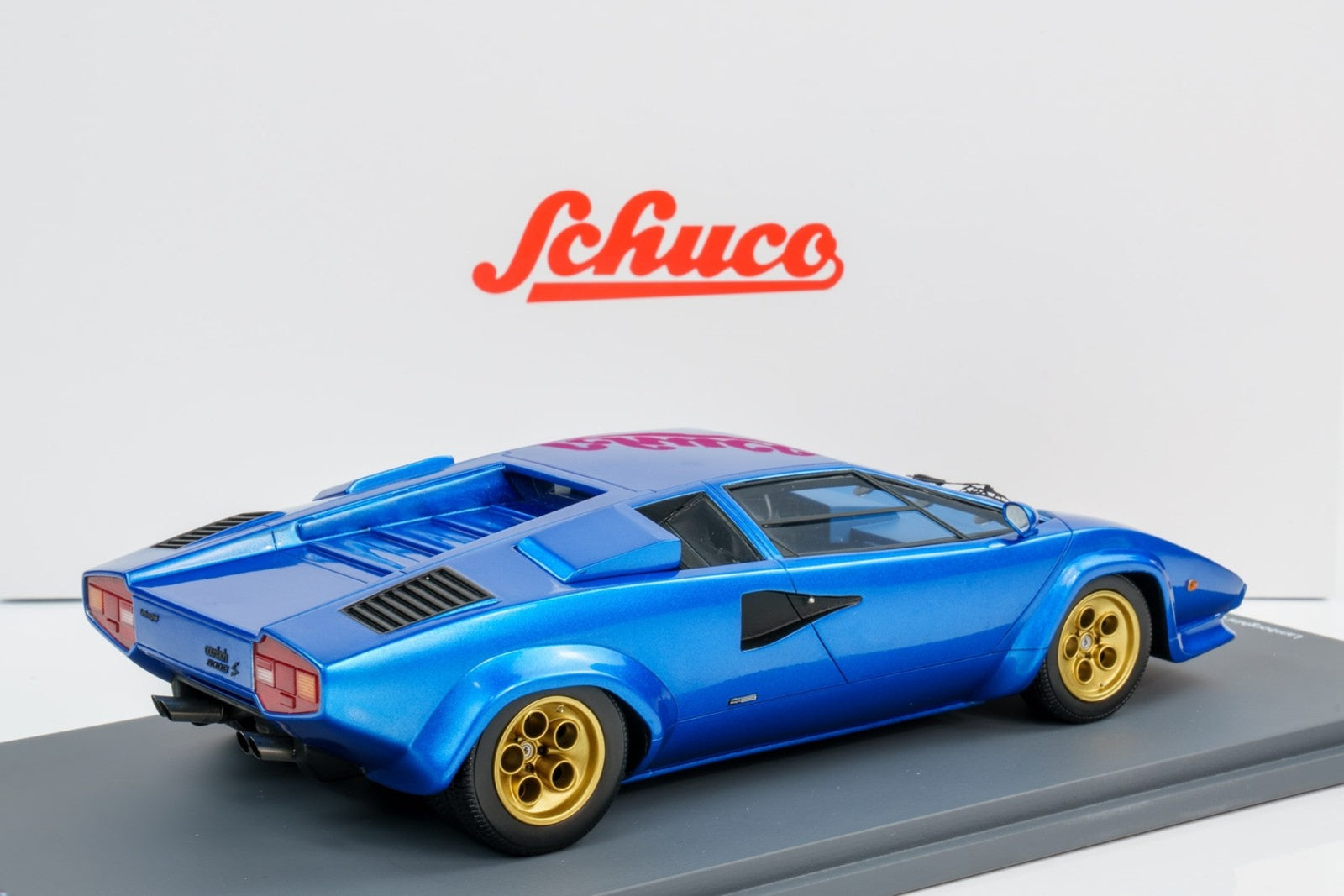 Schuco 1979 Lamborghini Countach LP400S Blue w/ Gold Wheels 1:18