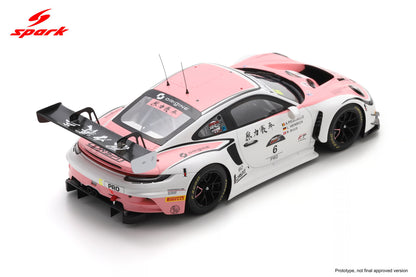 Spark-Model Porsche 911 992 GT3 R #6 Origine Motorsport 5th Suzuka 1000km 2025 1:18 WITH DISPLAY