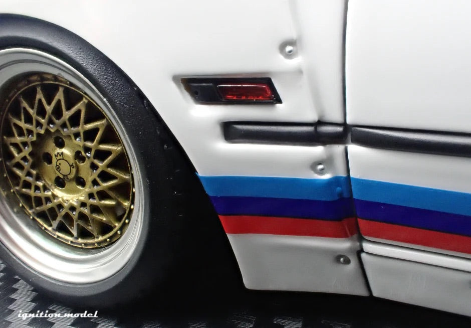 Ignition-Model BMW M3 Pandem 30 (E30) M-Design White 1:18