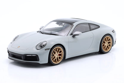 Minichamps 2023 Porsche 911 992 Carrera 4S Chalk (Crayon) 1:18