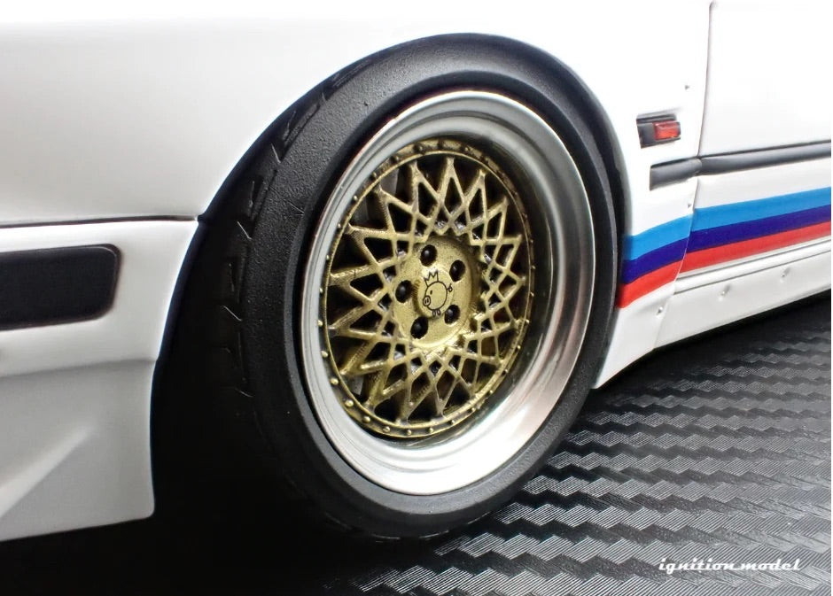 Ignition-Model BMW M3 Pandem 30 (E30) M-Design White 1:18