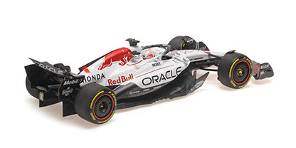 Minichamps Ferrari F1 RB21 Team Oracle Red Bull Racing No 1 Winner Japan GP 2025 (Verstappen) 1:18
