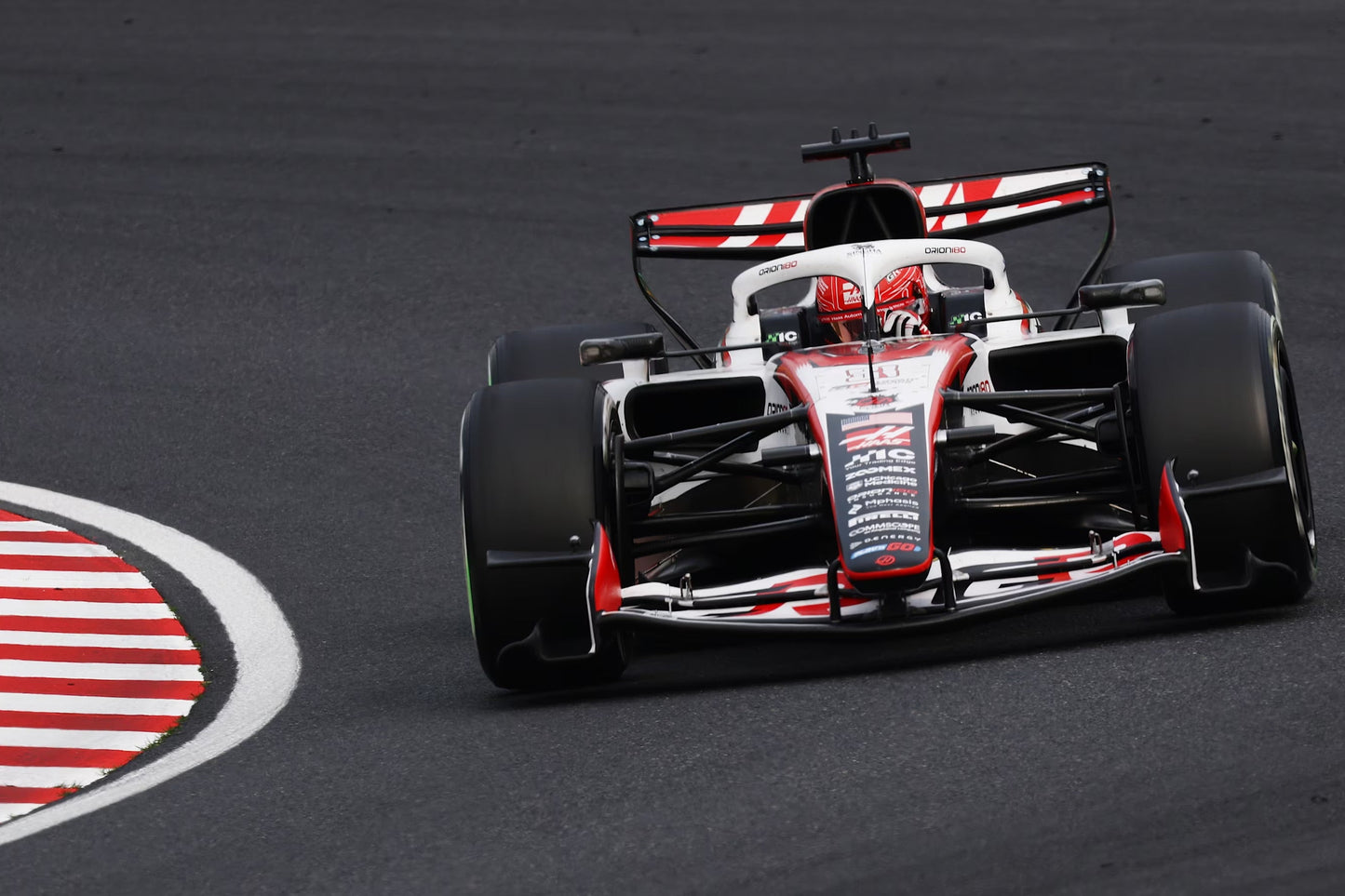 Spark-Model TGR Haas F1 Team VF-26 #31 Japanese GP (Ocon) 2026 1:18 WITH DISPLAY