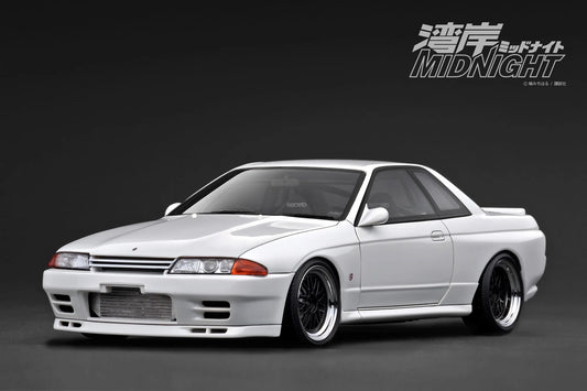 Ignition-Model Nissan Skyline GT-R R32 (VR32) Midnight "Reina's R" White 1:18