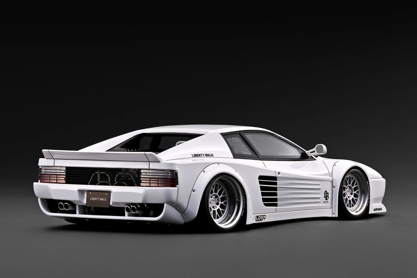 Ignition-Model Ferrari Testarossa 512 LBWK LB-Works White 1:18 – STM ...