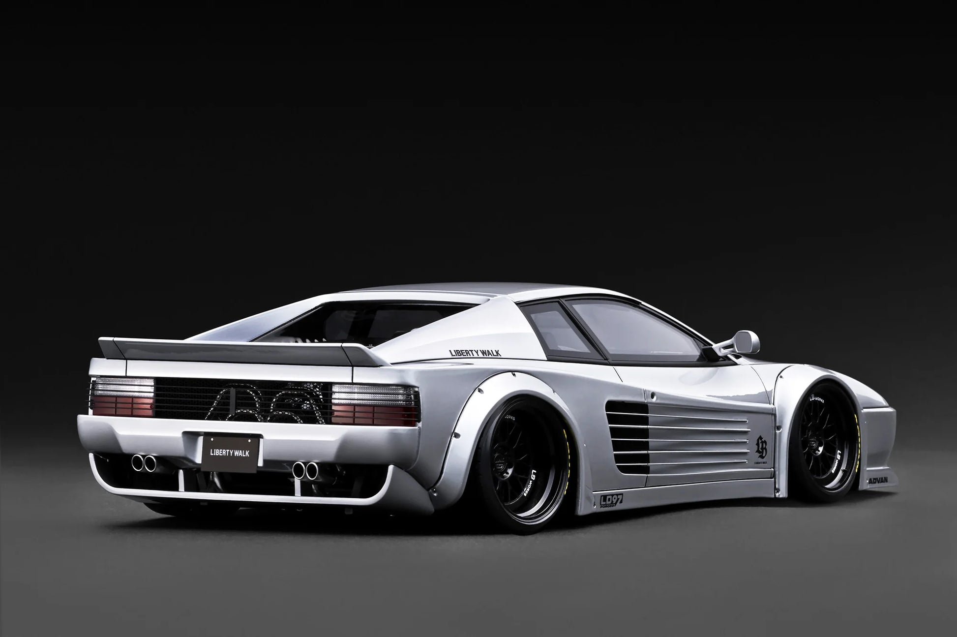 Ignition-Model Ferrari Testarossa 512 LBWK LB-Works Silver 1:18 – STM ...