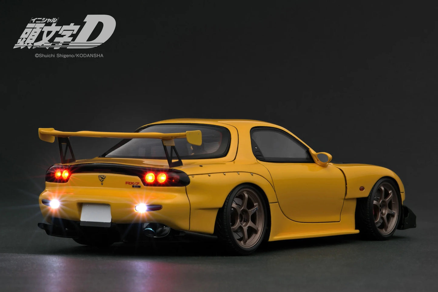 Ignition-Model Initial D Mazda RX-7 (FD3S) w/ LED Lights Yellow 1:18
