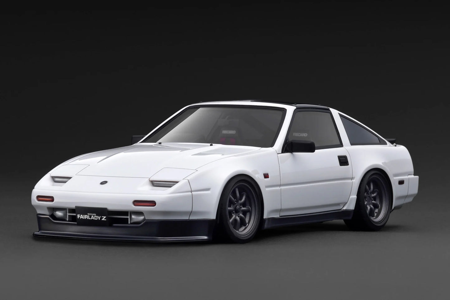 Ignition-Model Nissan Fairlady Z 300 ZR Z31 2-Seater RHD White 1:18