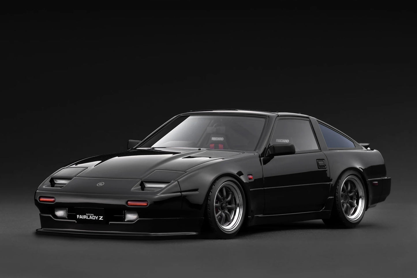 Ignition-Model Nissan Fairlady Z 300 ZR Z31 2-Seater RHD Black 1:18