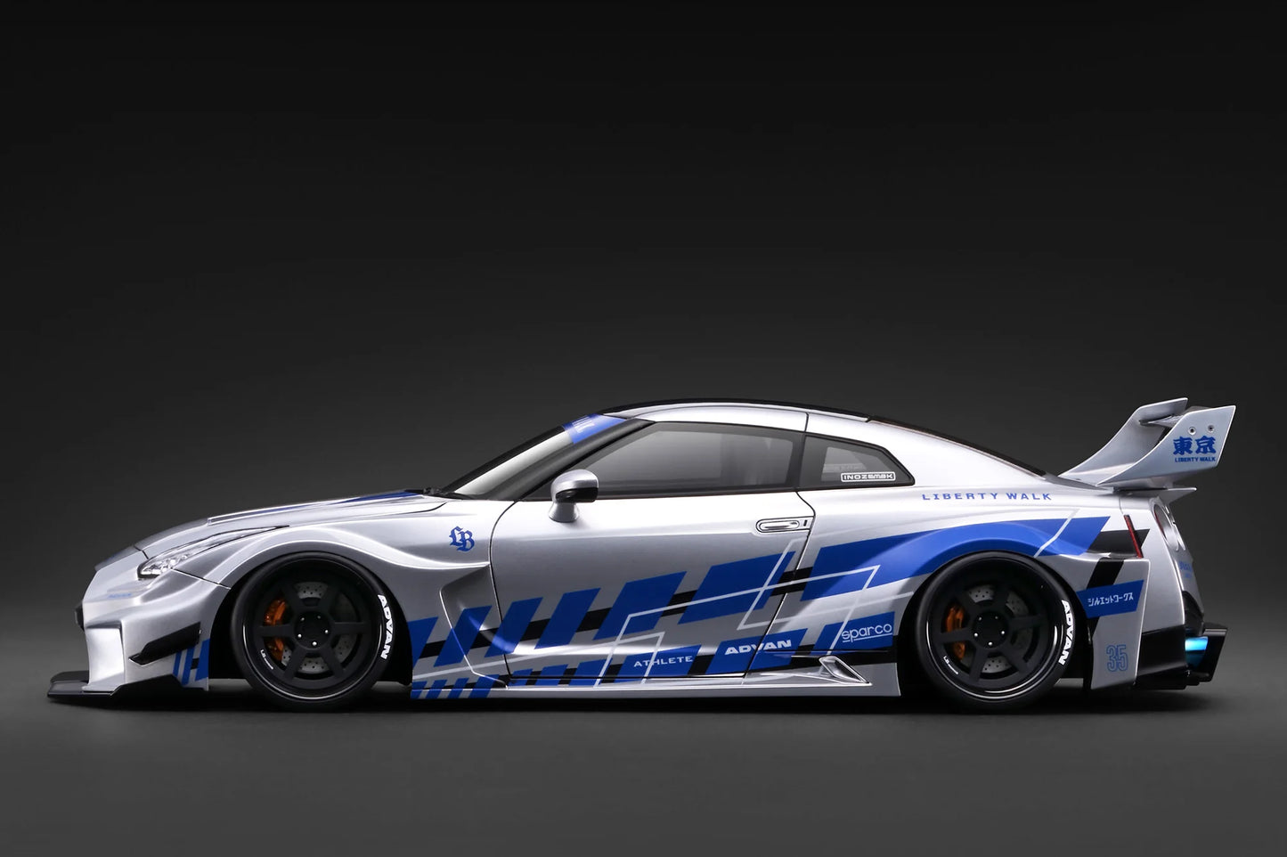 Ignition-Model Nissan Skyline GT-R R35 (35GT-RR) LB-Silhouette Works Silver & Blue 1:18