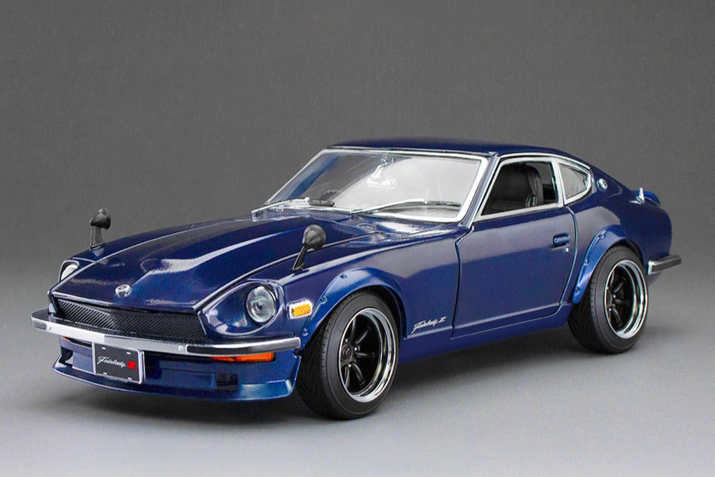 Sun-Star 1970 Nissan Datsun Fairlady Z (S30) Midnight Blue 1:18