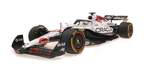 Minichamps F1 RB21 Team Oracle Red Bull Racing No 1 Winner Japan