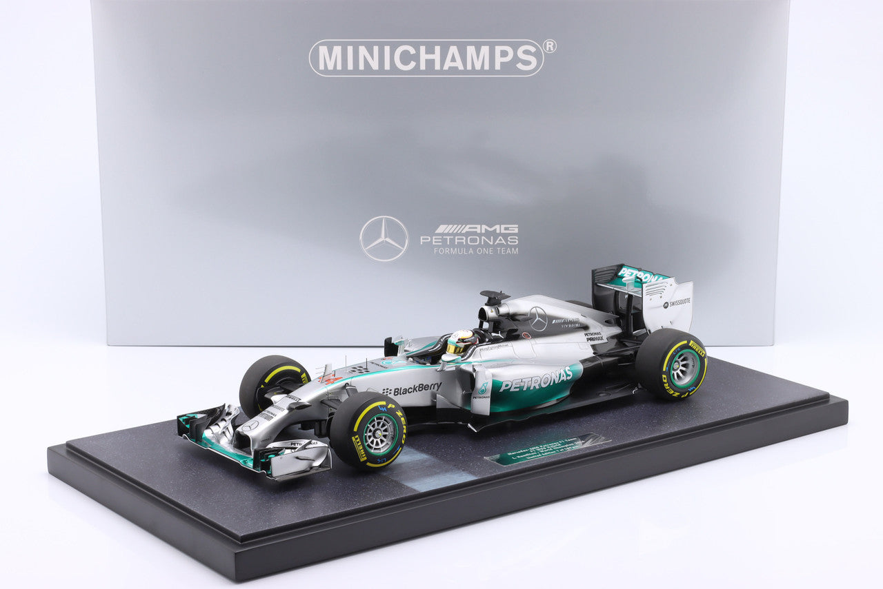 Minichamps Mercedes W05 Team Mercedes-AMG #44 World Champion (Hamilton) F1 2014 1:12
