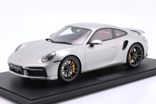 GT Spirit 2020 Porsche 911 992 Turbo S GT Silver 1:8