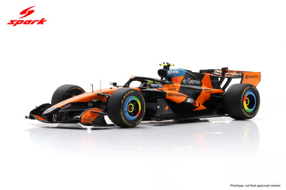 Spark-Model Mclaren Mastercard F1 Team MCL40 #1 Australian GP 2026 (Norris) 1:18 WITH DISPLAY
