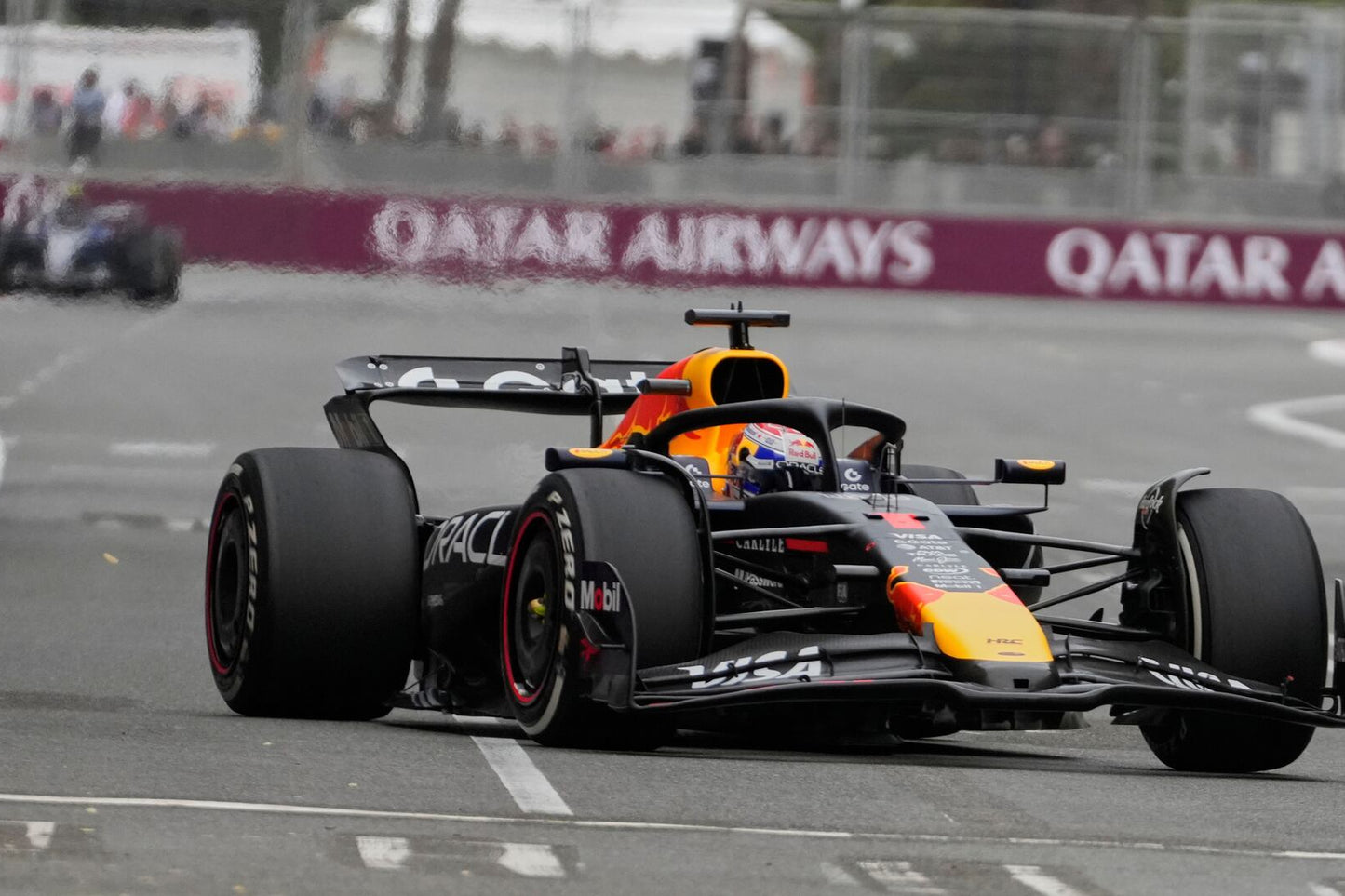Minichamps Ferrari F1 RB21 Team Oracle Red Bull Racing #1 Winner Azerbaijan GP 2025 (Verstappen) 1:18