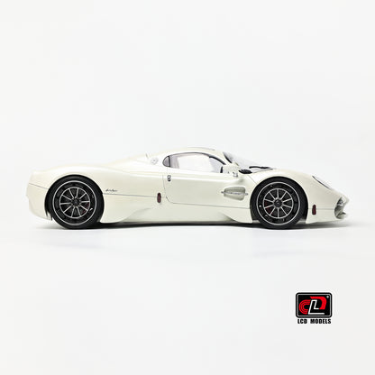 LCD Pagani Utopia Matte Pearl White 1:18