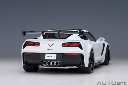 AUTOart Chevy Corvette ZR1 Arctic White 1:18