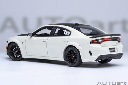 AUTOart Dodge Charger SRT Hellcat Redeye Jailbreak Knuckle White 1:18