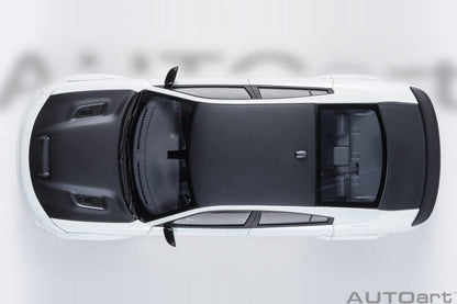 AUTOart Dodge Charger SRT Hellcat Redeye Jailbreak Knuckle White 1:18