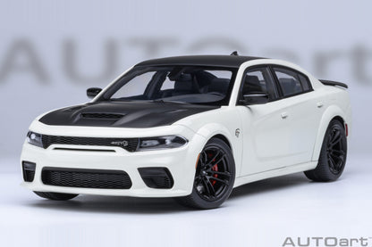 AUTOart Dodge Charger SRT Hellcat Redeye Jailbreak Knuckle White 1:18
