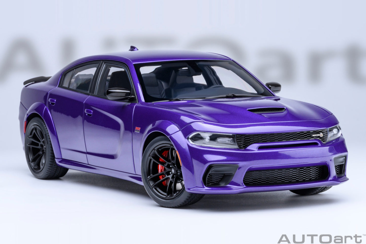 AUTOart Dodge Charger R/T Scat Pack Widebody Plum Crazy Purple 1:18