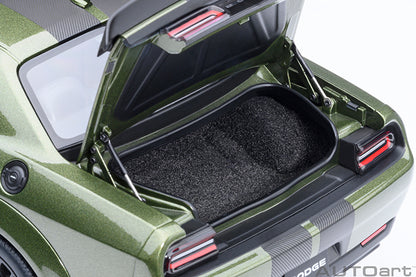 AUTOart 2022 Dodge Challenger SRT Jailbreak F8 Green 1:18
