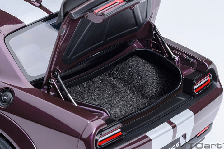 AUTOart 2022 Dodge Challenger SRT Jailbreak Hellraisin (Purple Metallic) 1:18