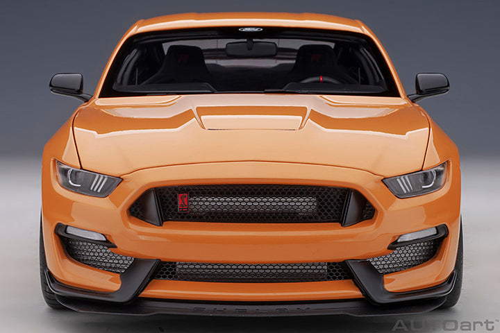 AUTOart Ford Shelby Mustang GT500 Cyber Orange 1:18