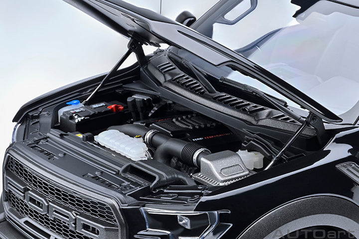 AUTOart 2019 Ford F-150 Raptor Supercrew Agate Black 1:18