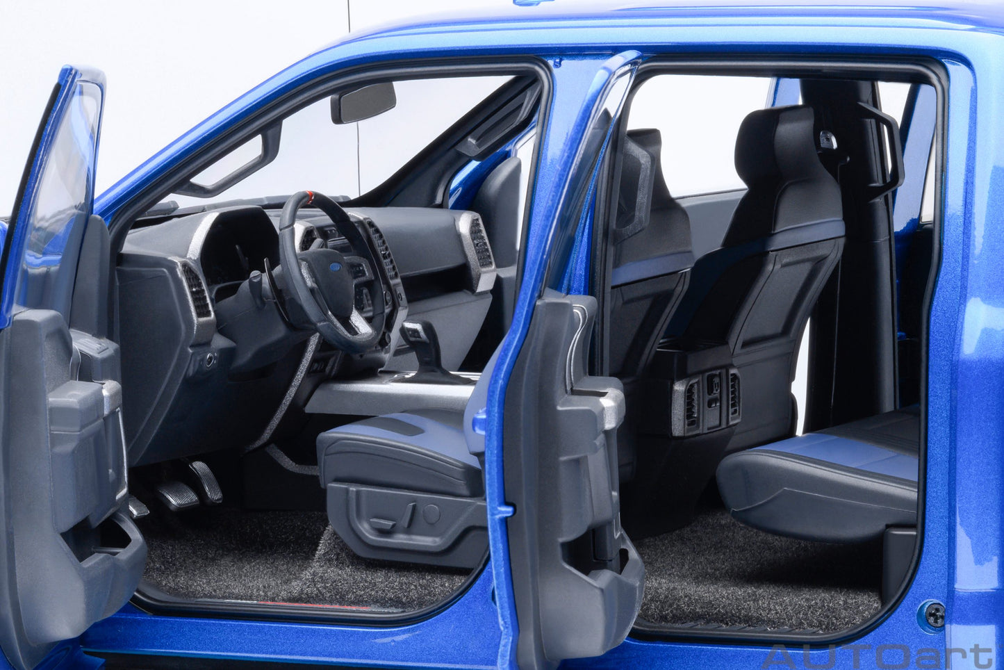 AUTOart 2019 Ford F-150 Raptor Supercrew Velocity Blue 1:18