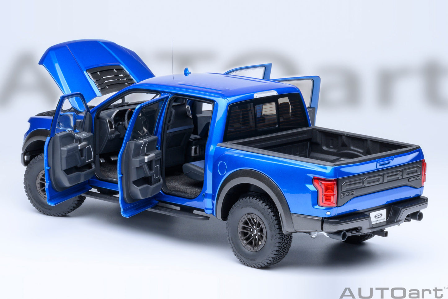 AUTOart 2019 Ford F-150 Raptor Supercrew Velocity Blue 1:18