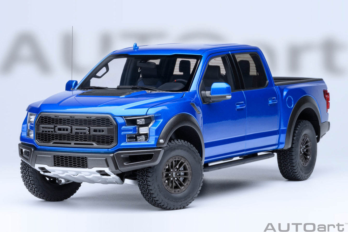 AUTOart 2019 Ford F-150 Raptor Supercrew Velocity Blue 1:18