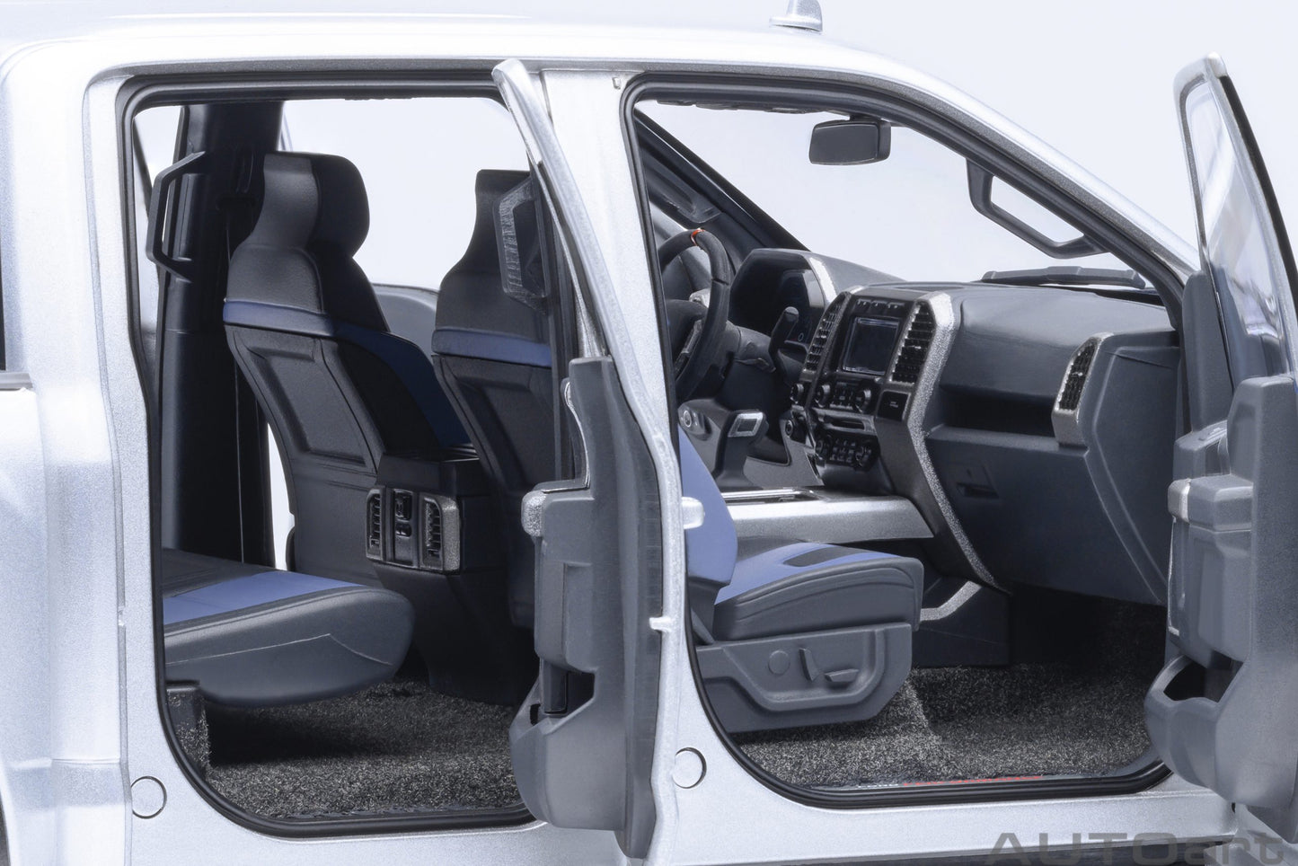 AUTOart 2019 Ford F-150 Raptor Supercrew Ingot Silver 1:18