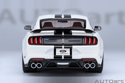 AUTOart Ford Shelby Mustang GT500 Oxford White 1:18