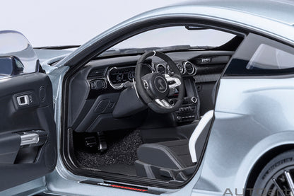 AUTOart Ford Shelby Mustang GT500 Iconic Silver 1:18