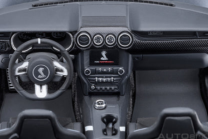 AUTOart Ford Shelby Mustang GT500 Iconic Silver 1:18