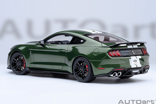 AUTOart Ford Shelby Mustang GT500 Eruption Green 1:18