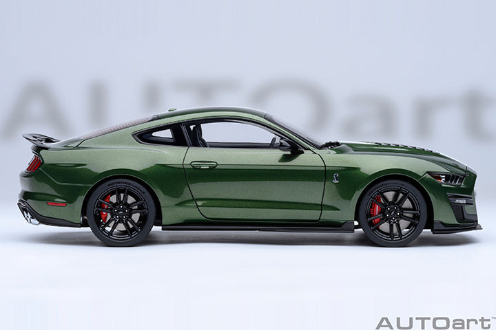 AUTOart Ford Shelby Mustang GT500 Eruption Green 1:18