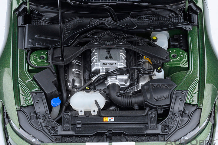 AUTOart Ford Shelby Mustang GT500 Eruption Green 1:18