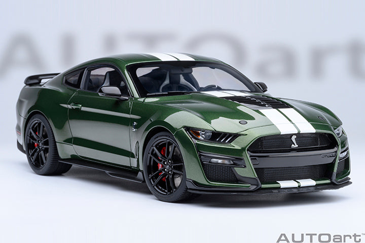 AUTOart Ford Shelby Mustang GT500 Eruption Green 1:18