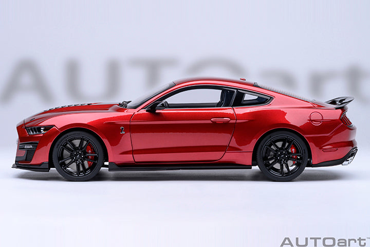 AUTOart Ford Shelby Mustang GT500 Rapid Red 1:18