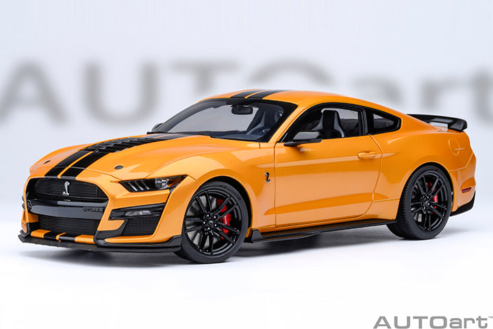 AUTOart Ford Shelby Mustang GT500 Cyber Orange 1:18